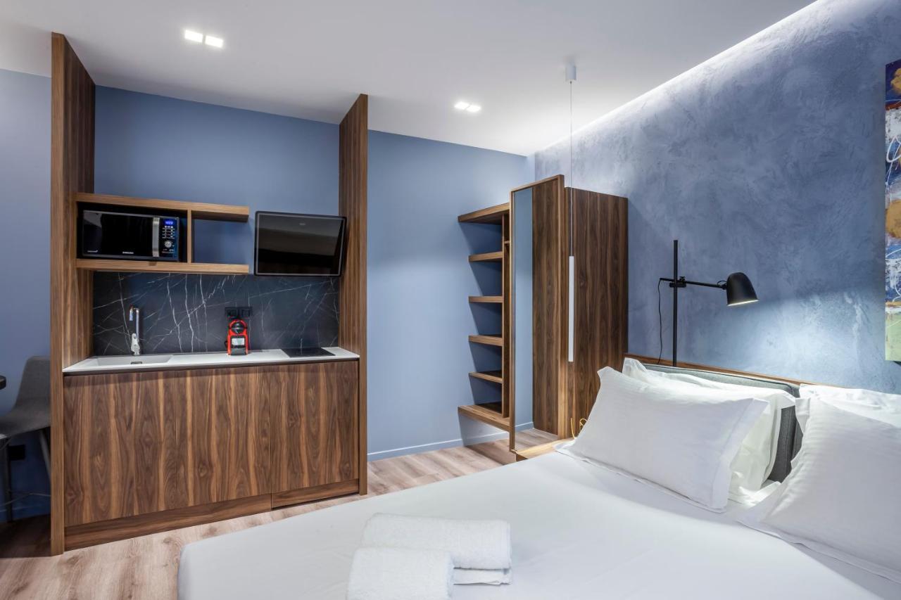 Katouni25 Luxury Suites テッサロニキ エクステリア 写真