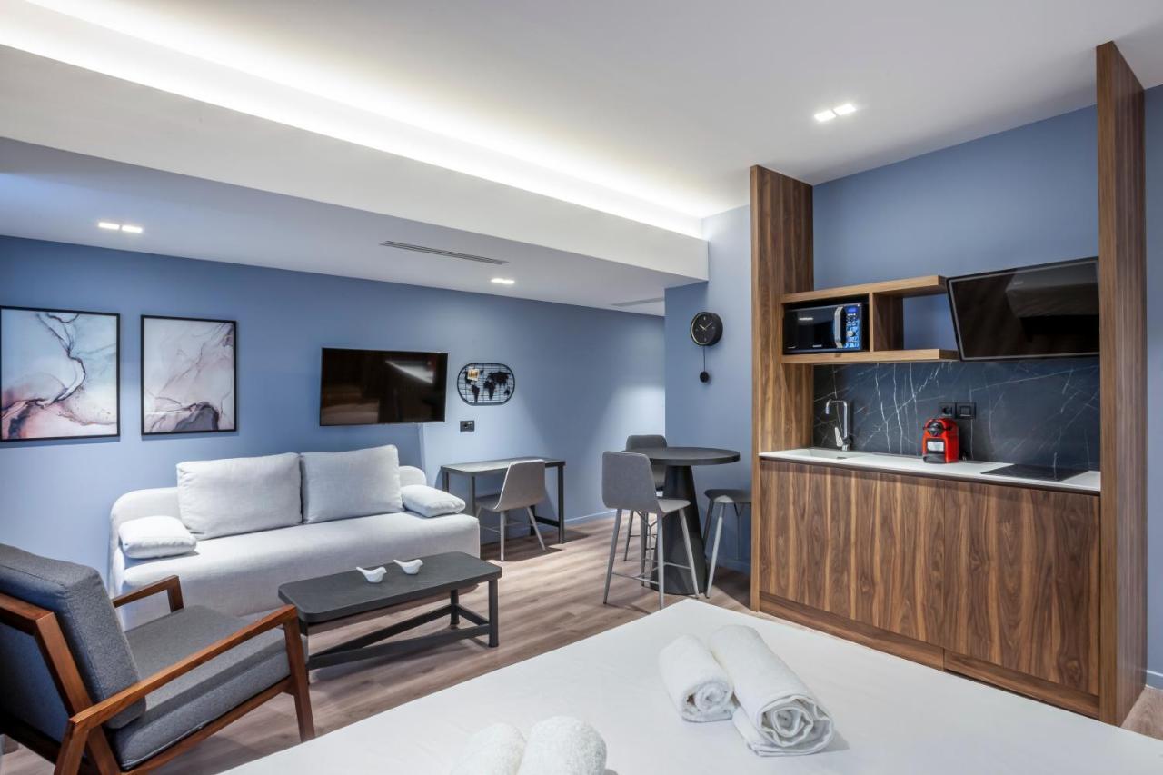 Katouni25 Luxury Suites テッサロニキ エクステリア 写真