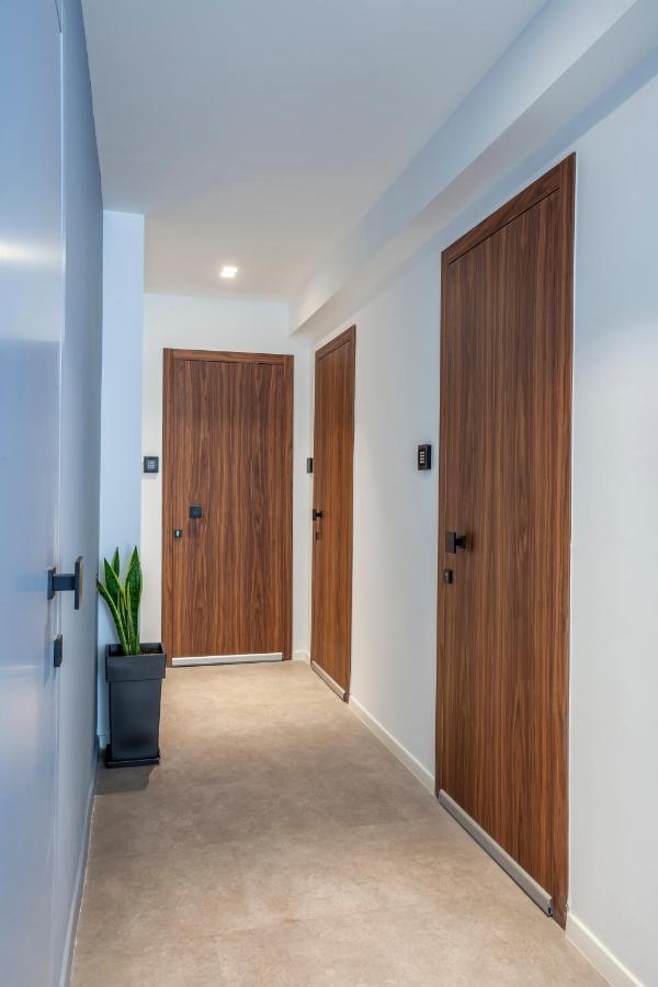 Katouni25 Luxury Suites テッサロニキ エクステリア 写真