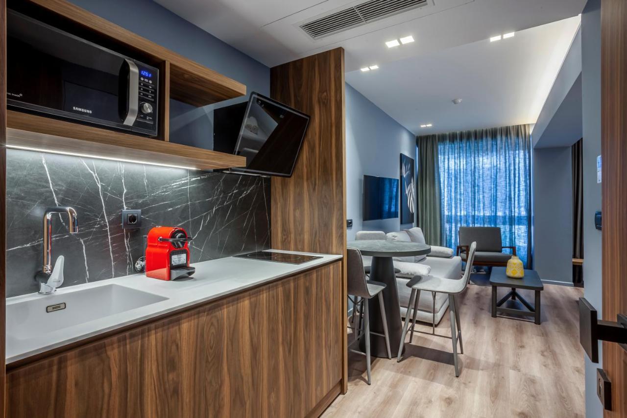 Katouni25 Luxury Suites テッサロニキ エクステリア 写真