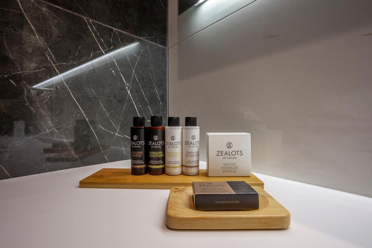 Katouni25 Luxury Suites テッサロニキ エクステリア 写真